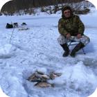 Рыбалка по первому льду в устьях малых рек